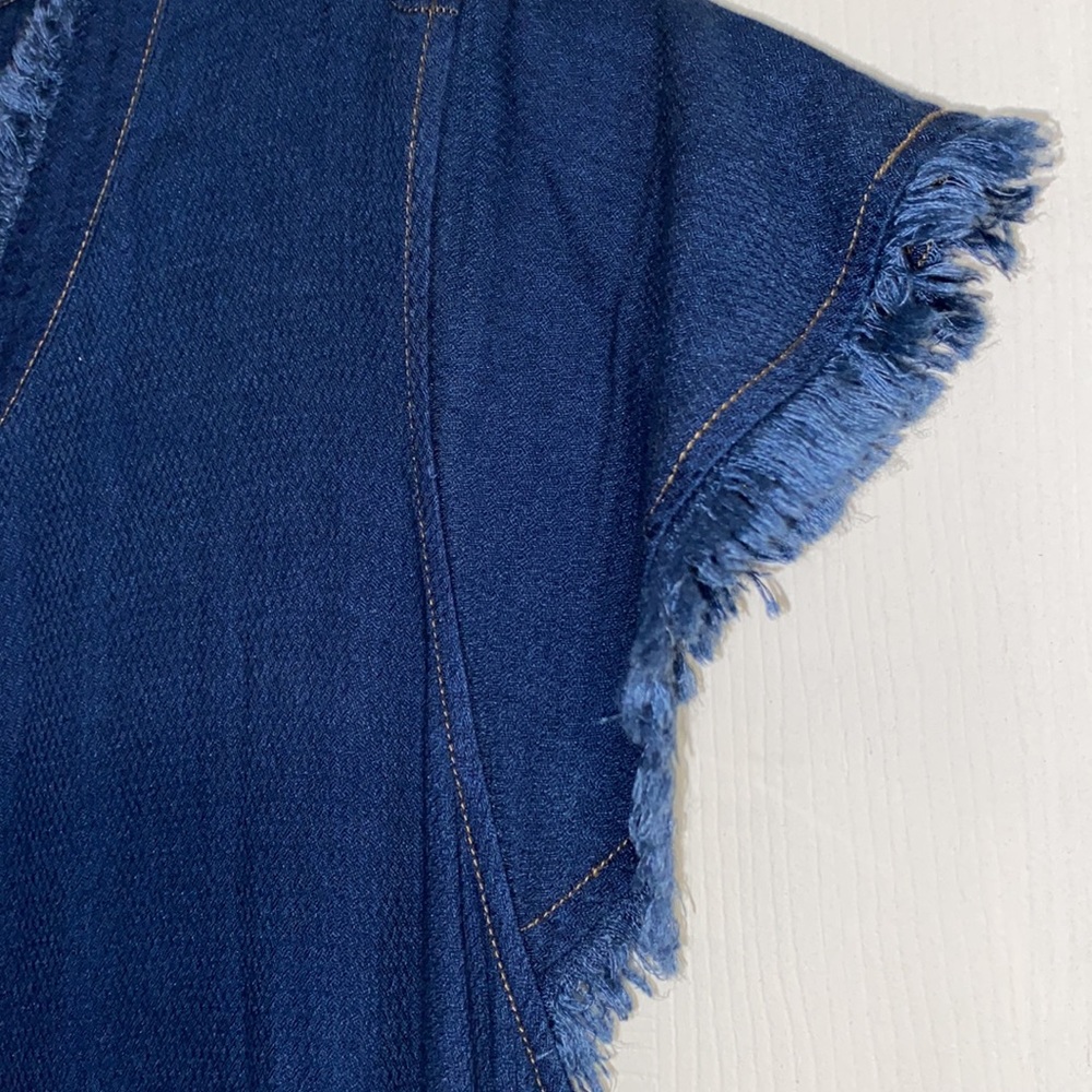 Splendid Blue Frayed Wide Leg Chambray Denim Jumpsuit NWOT - Picture 6 of 12